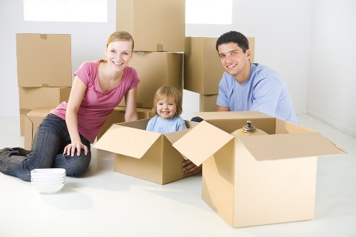 Home moving service in Elephant and Castle with local street and flat access