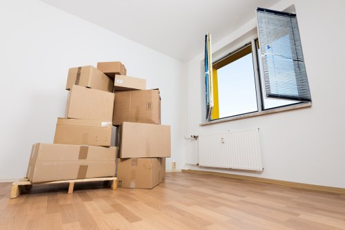 Flat move support in Elephant and Castle with van loading